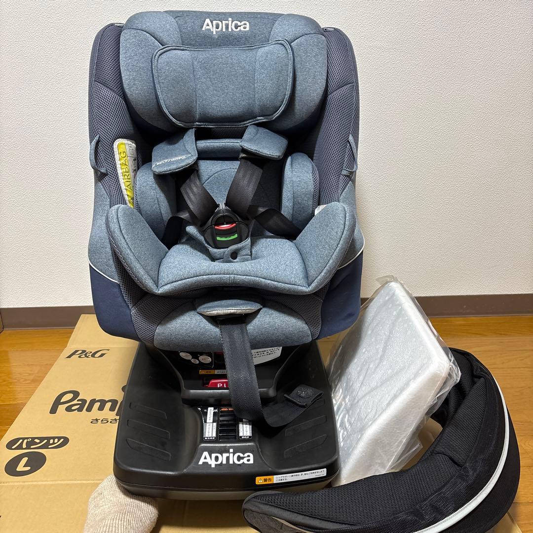 【美品】Aprica クルリラ チャイルドシート アップリカ 回転式 取説付