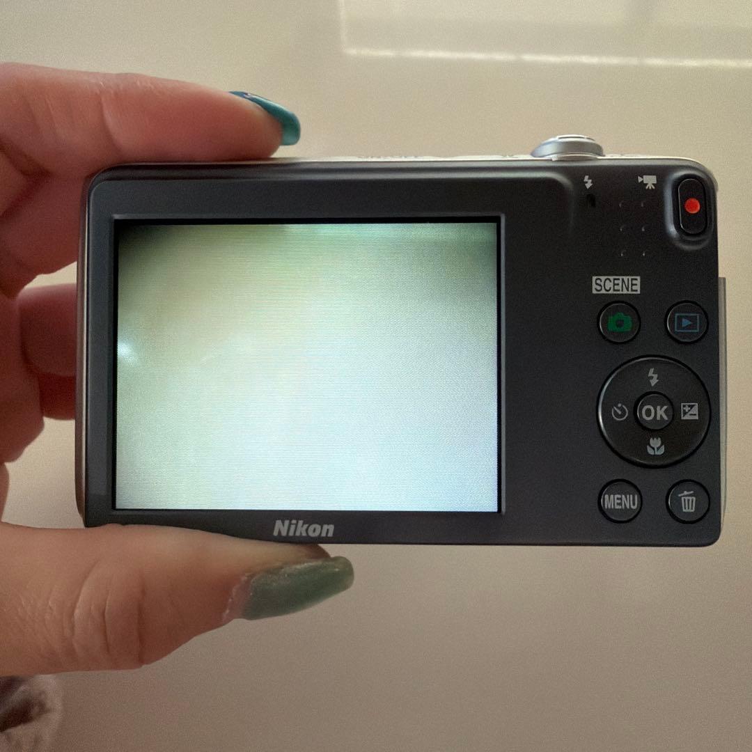 Nikon COOLPIX S3600 デジタルカメラ