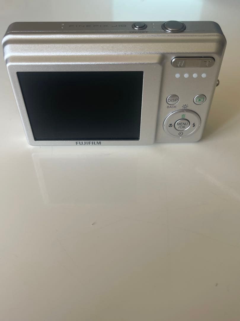 デジタルカメラ FUJIFILM finepix J10