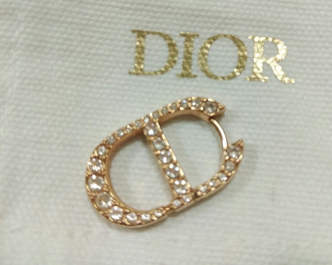 Dior ディオール ピアス 30 Montaigne　片耳のみ　美品
