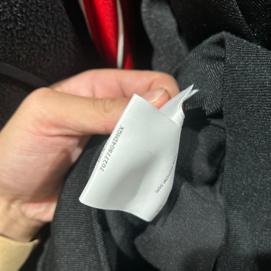 モンクレール　スウェット