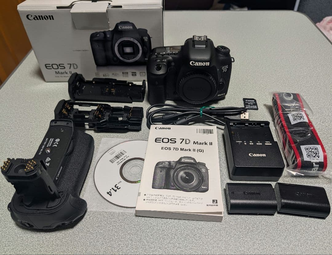 デジタルカメラ Canon EOS 7D Mark II