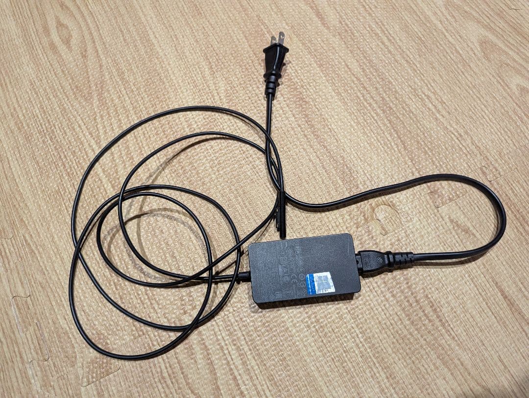 Microsoft Surface Pro7＋ LTE オフィスなし 訳あり