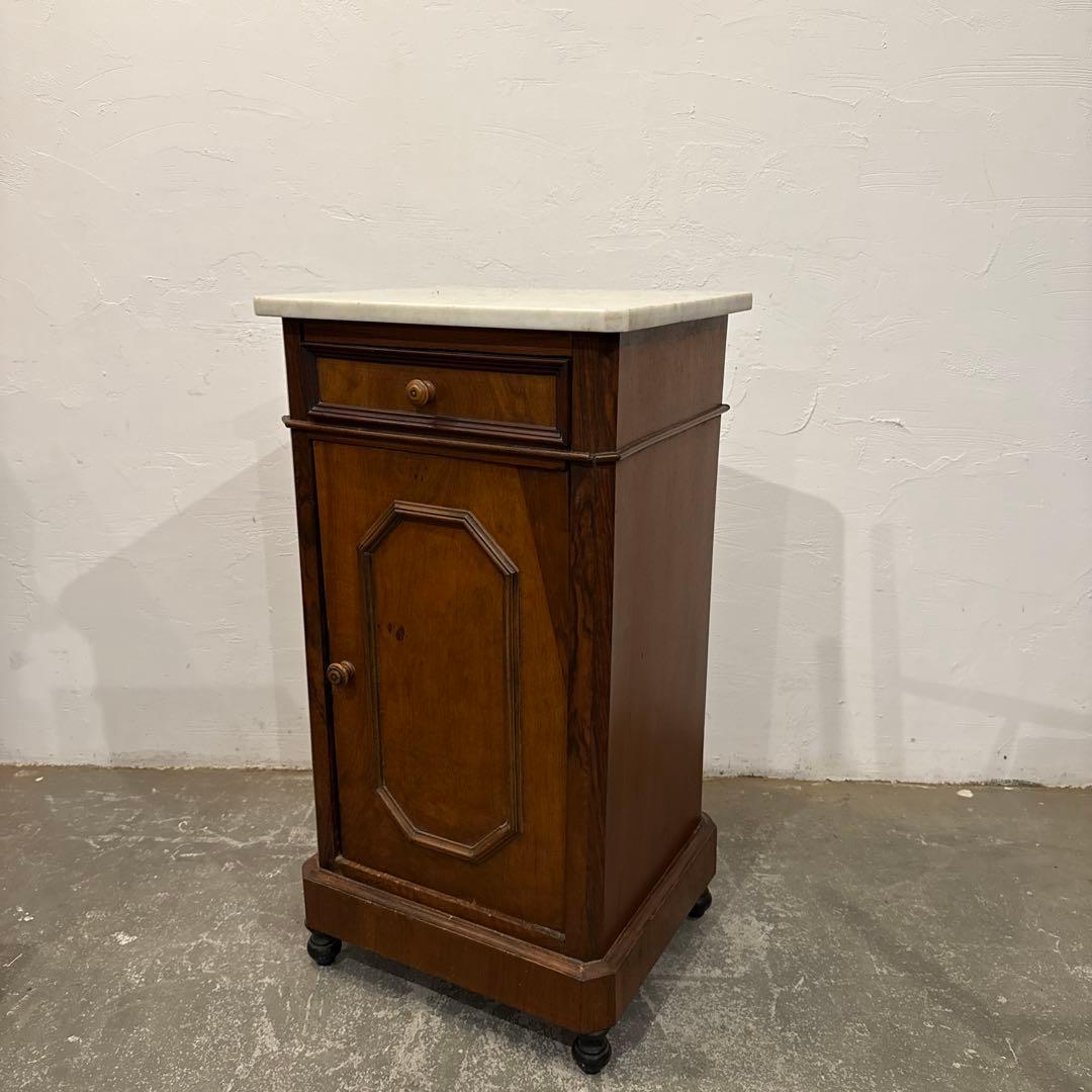 年末年始saleヴィンテージ　サイドテーブル　大理石天板　引き出し／扉収納付き