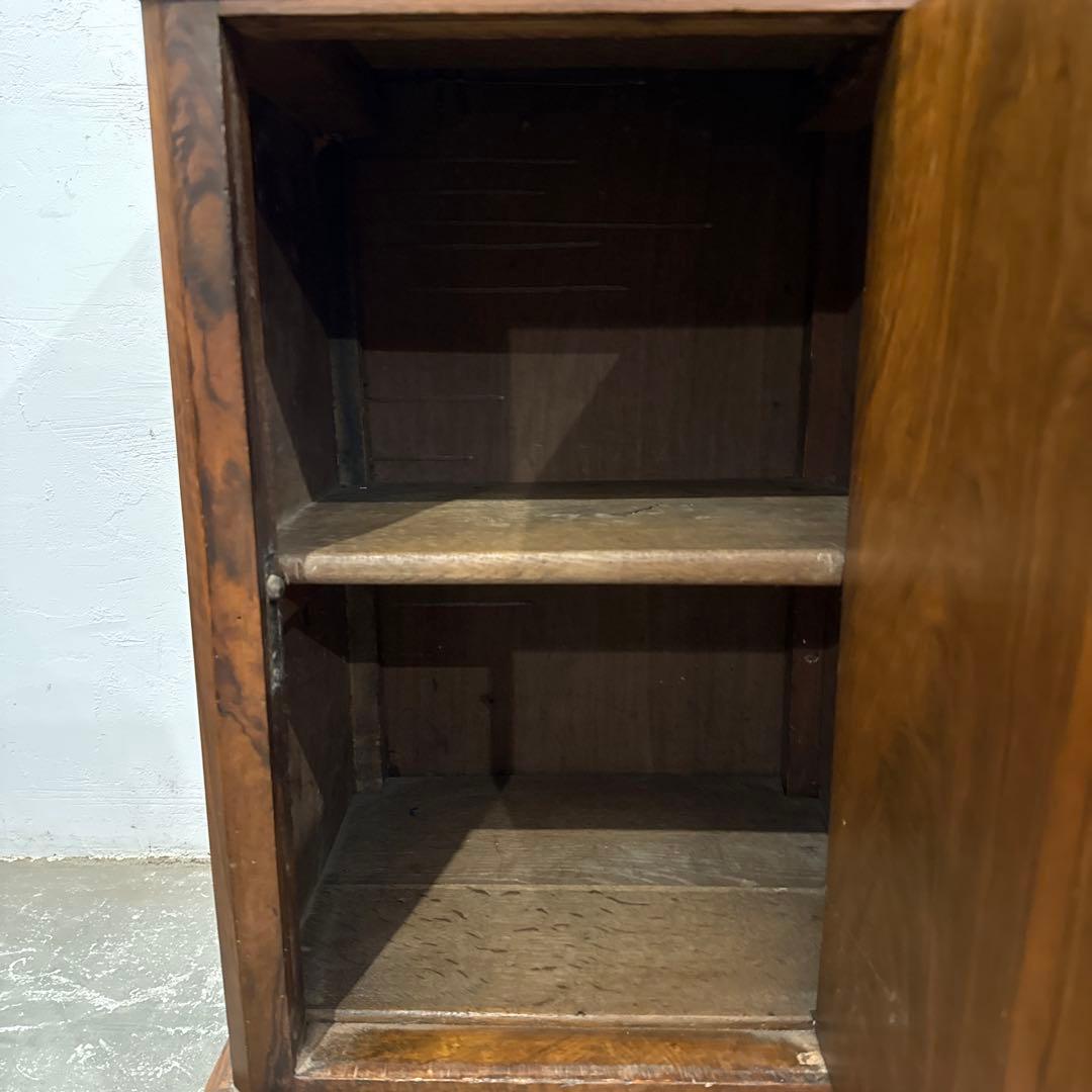 年末年始saleヴィンテージ　サイドテーブル　大理石天板　引き出し／扉収納付き