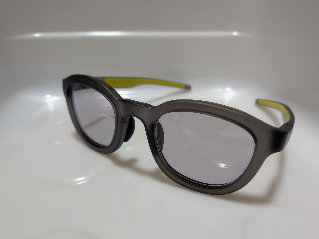 Eyevol RYS2 MGRY-LY 48-24-133 サングラス マット