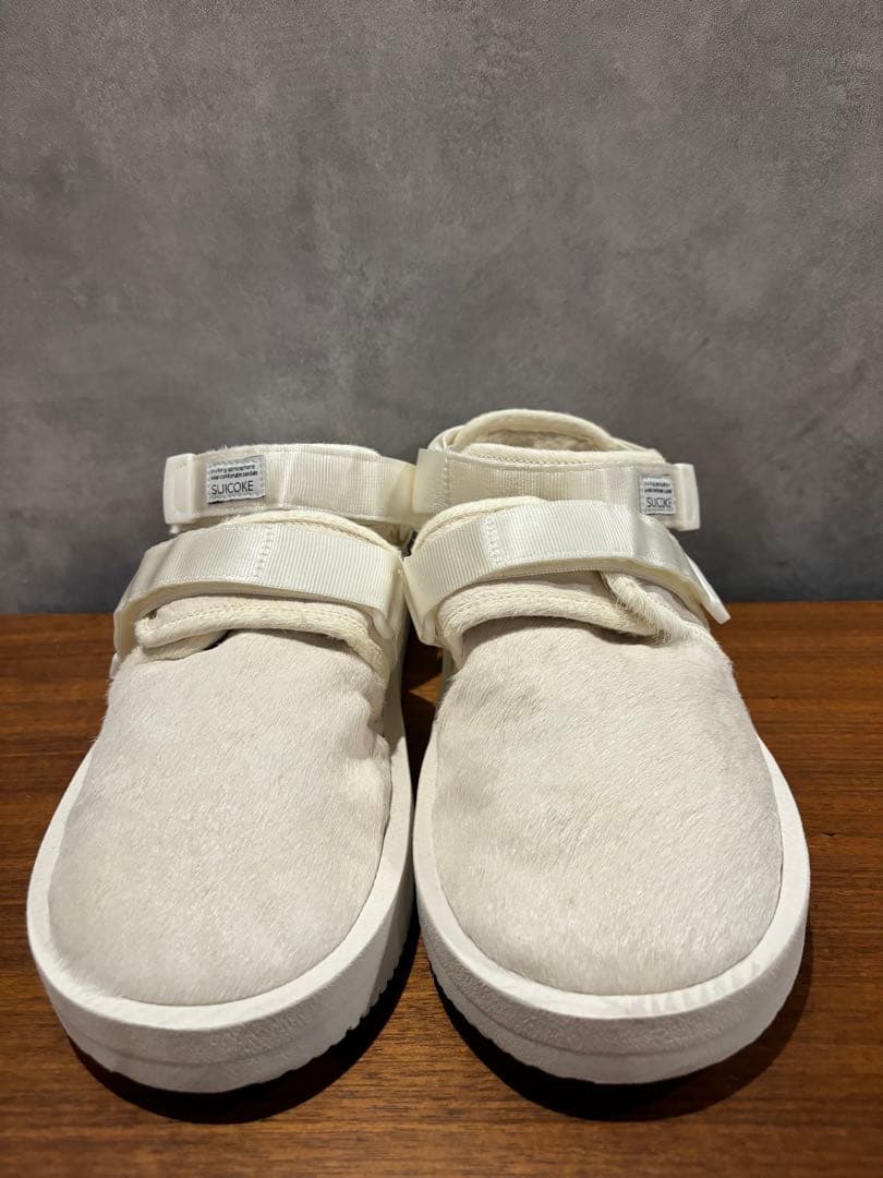 SUICOKE スイコックOG-061 ホワイトハラコ　ムートンサボサンダル