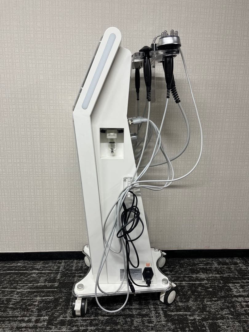 フォースカッター FORCE CUTTER エステマシン モノポーララジオ波