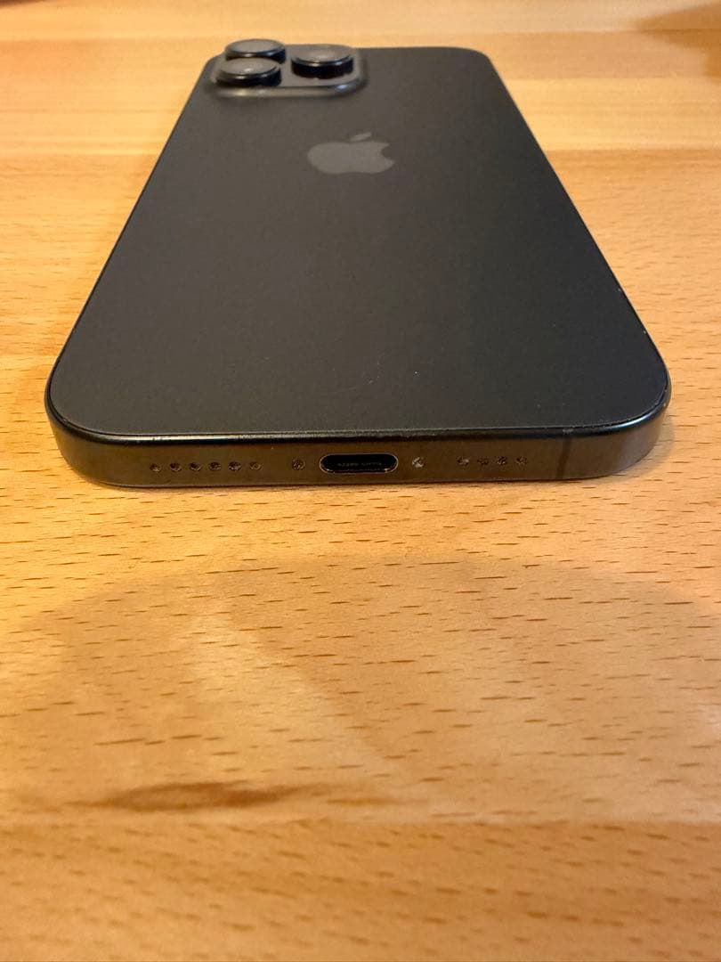 【おまけ有り】iPhone16ProMax 256GB ブラックチタニウム