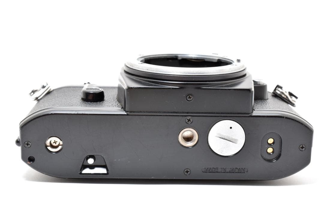 美品 NIKON ニコン EM フィルムカメラ モルト新品交換済 M188