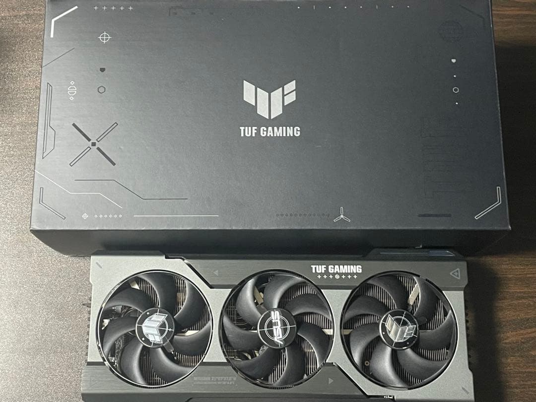 グラフィックボード・グラボ・ビデオカード Radeon RX 7900 XTX 24GB ASUS TUF GAMING