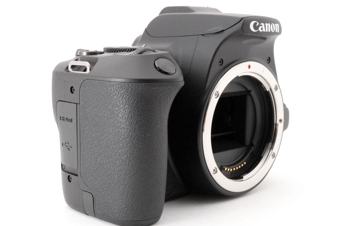 キャノン デジタル一眼レフカメラ Canon EOS Kiss X10☆