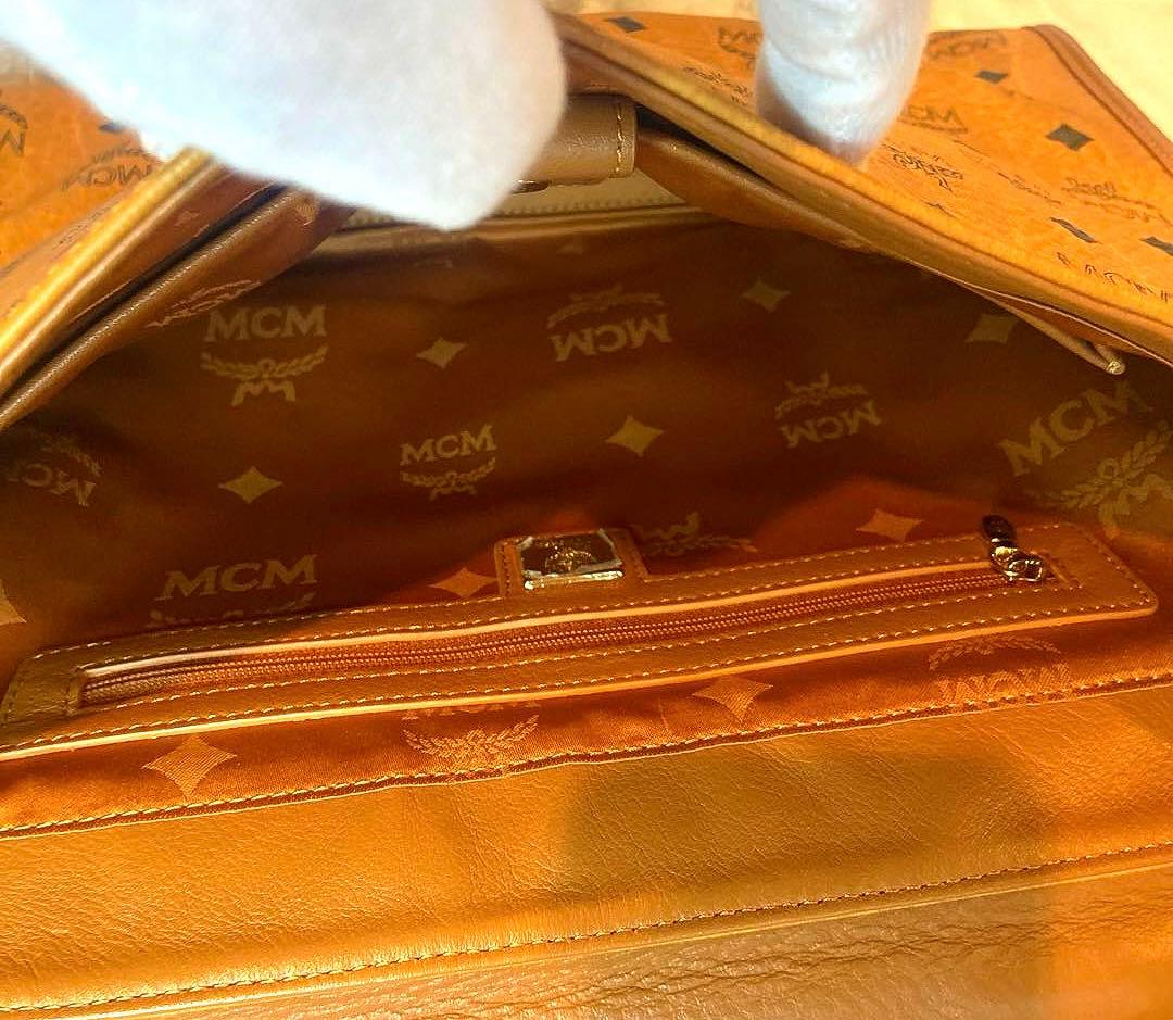 MCM エムシーエム　ビジネスバッグ