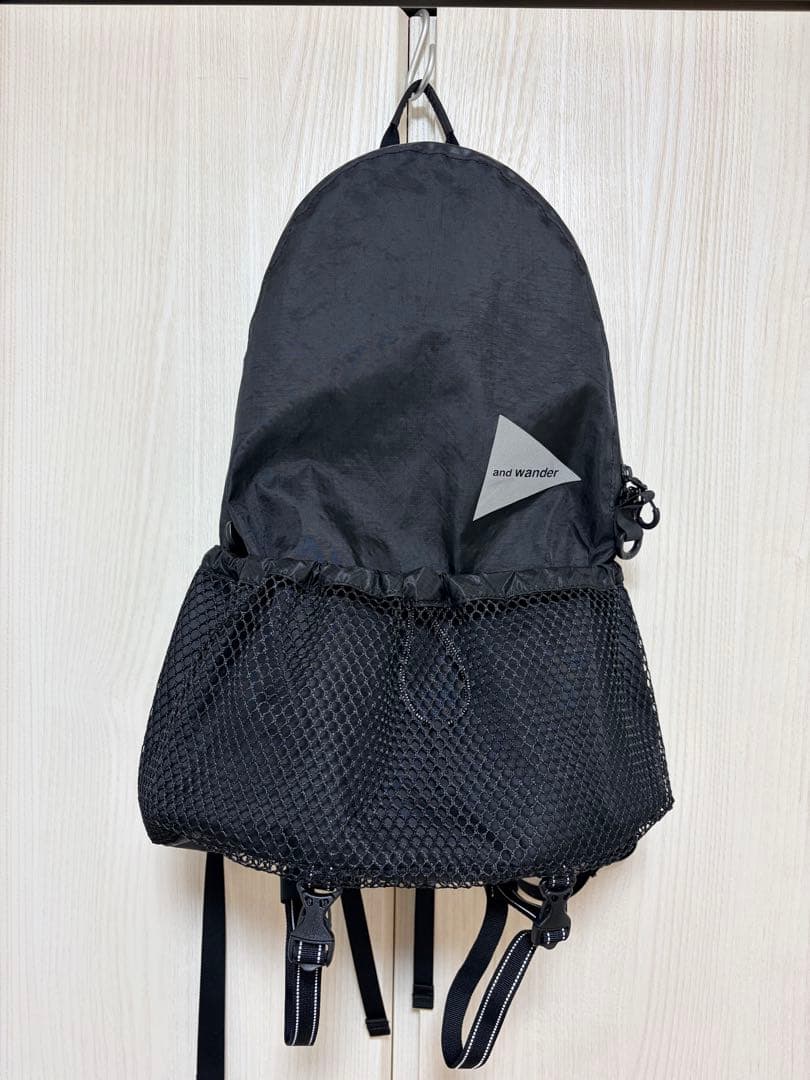アンドワンダー and wander ECOPAK 20L daypack