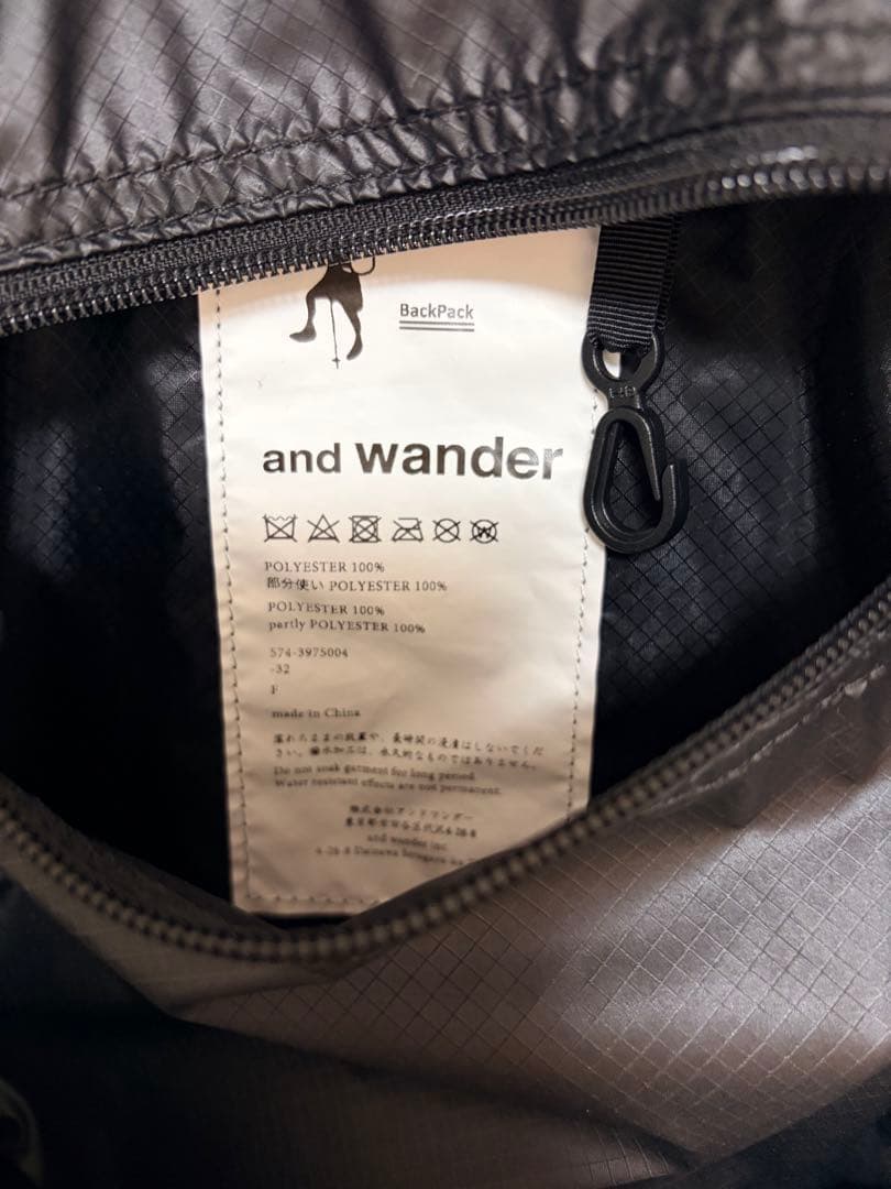 アンドワンダー and wander ECOPAK 20L daypack