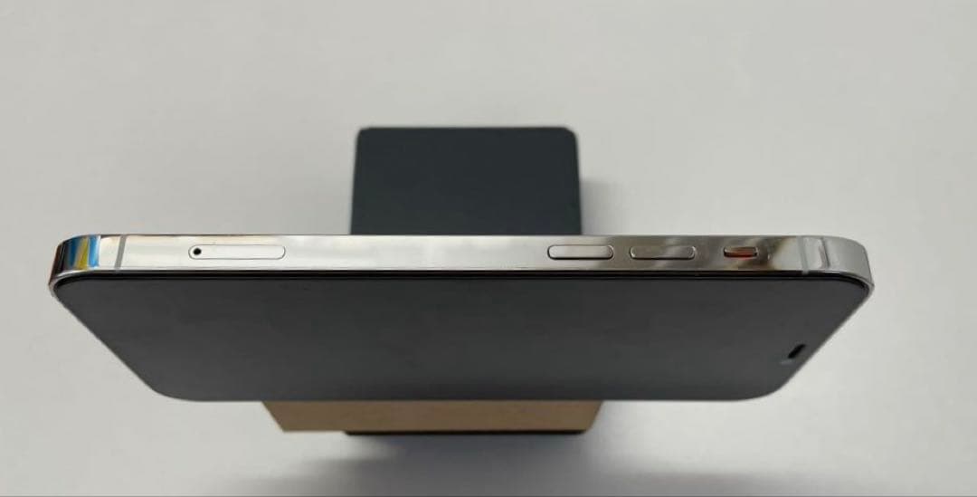 iPhone12Pro256GB Silver美品バッテリー100% 動作良好