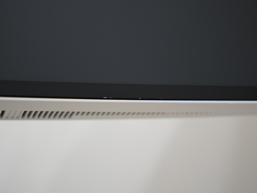 LG 40U990A-W 5K2K 120Hz Thunderbolt5モニター