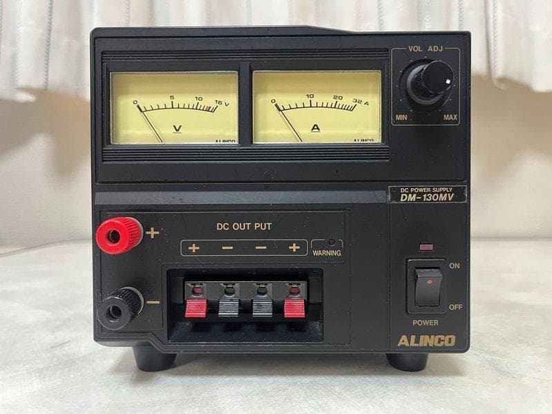 アルインコ　DM-130MV　32A　大型トランス式安定化電源　取扱説明書付