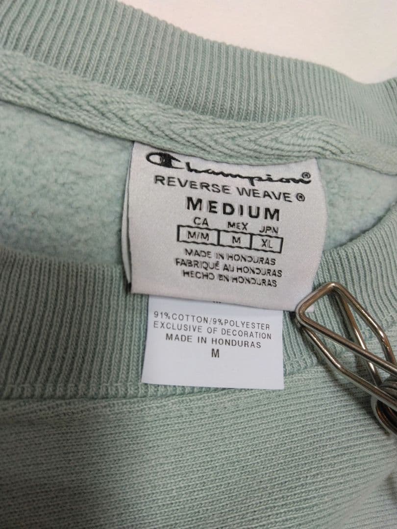 h*7様 【希少】MOMA×Champion 刺繍ロゴスエット