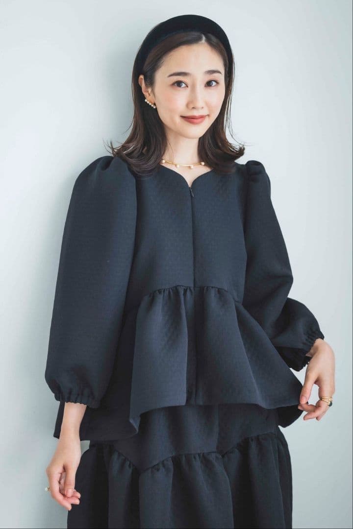 【新品未使用】bitnabi 大人気授乳服 キルティングトップス（ブラック）