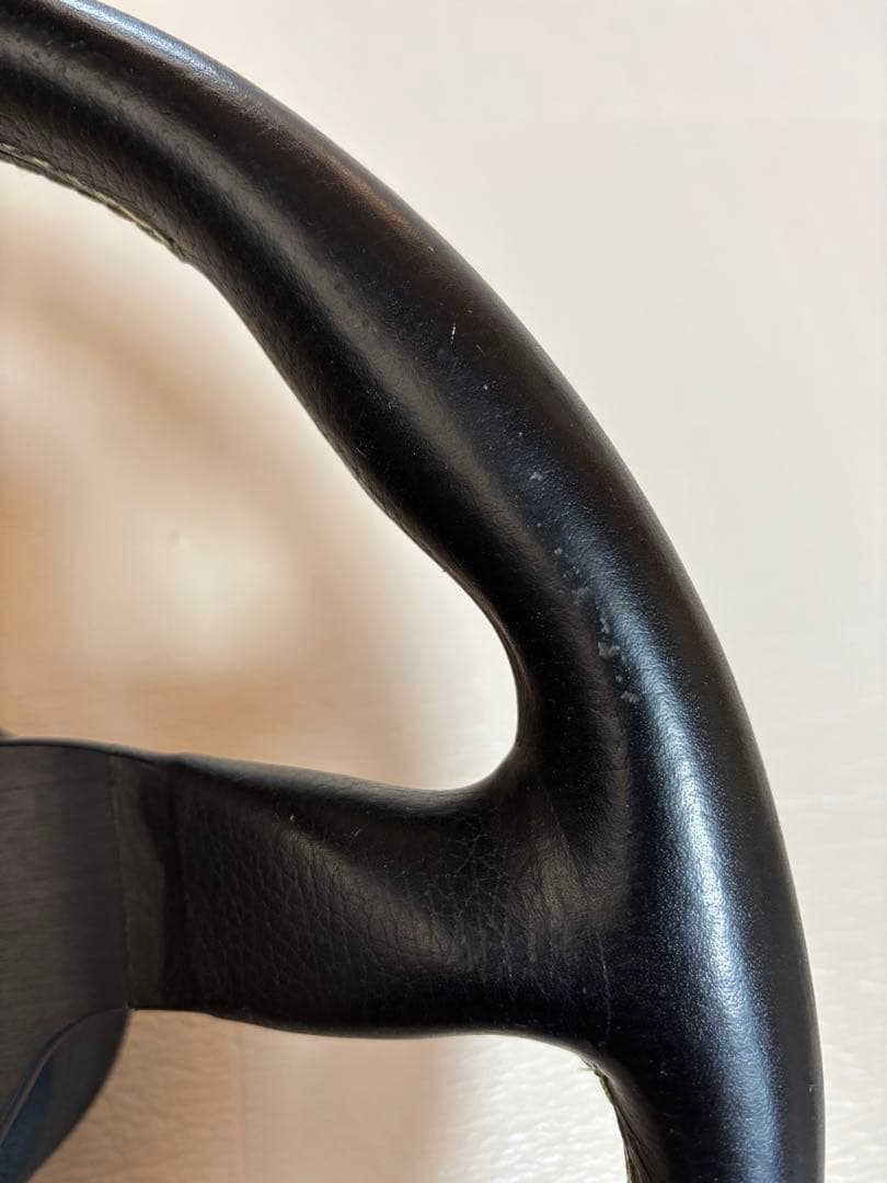 momo corse ステアリング　レザー　Φ34cm