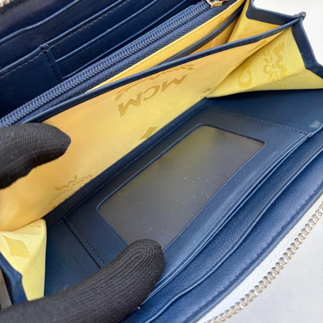 【0115M19】MCM 長財布 ホワイト ロゴデザイン 花柄 レザー