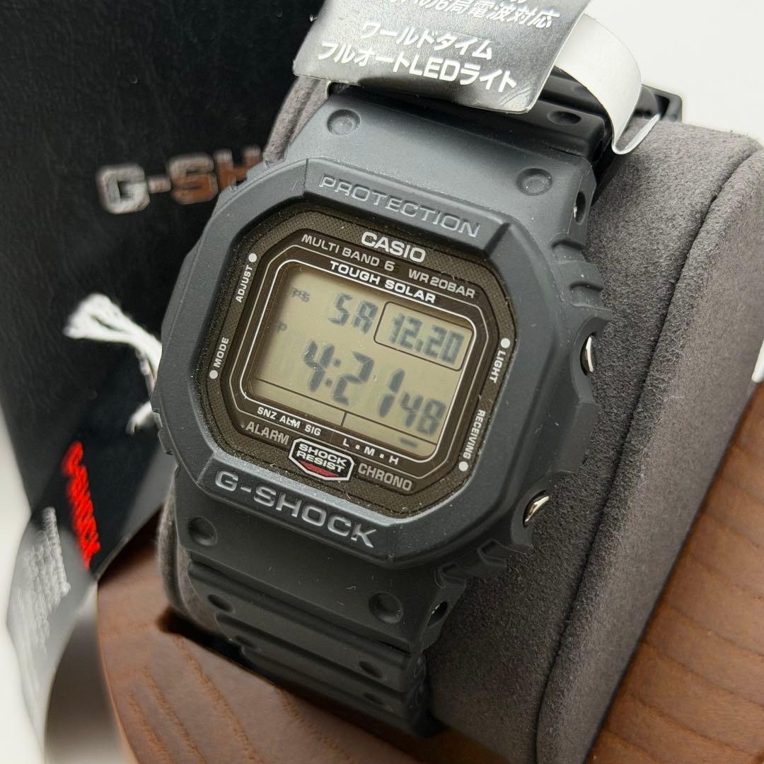 【新品未使用】カシオ　G-SHOCK GW-5000U-1JF 箱説保　スクリュ