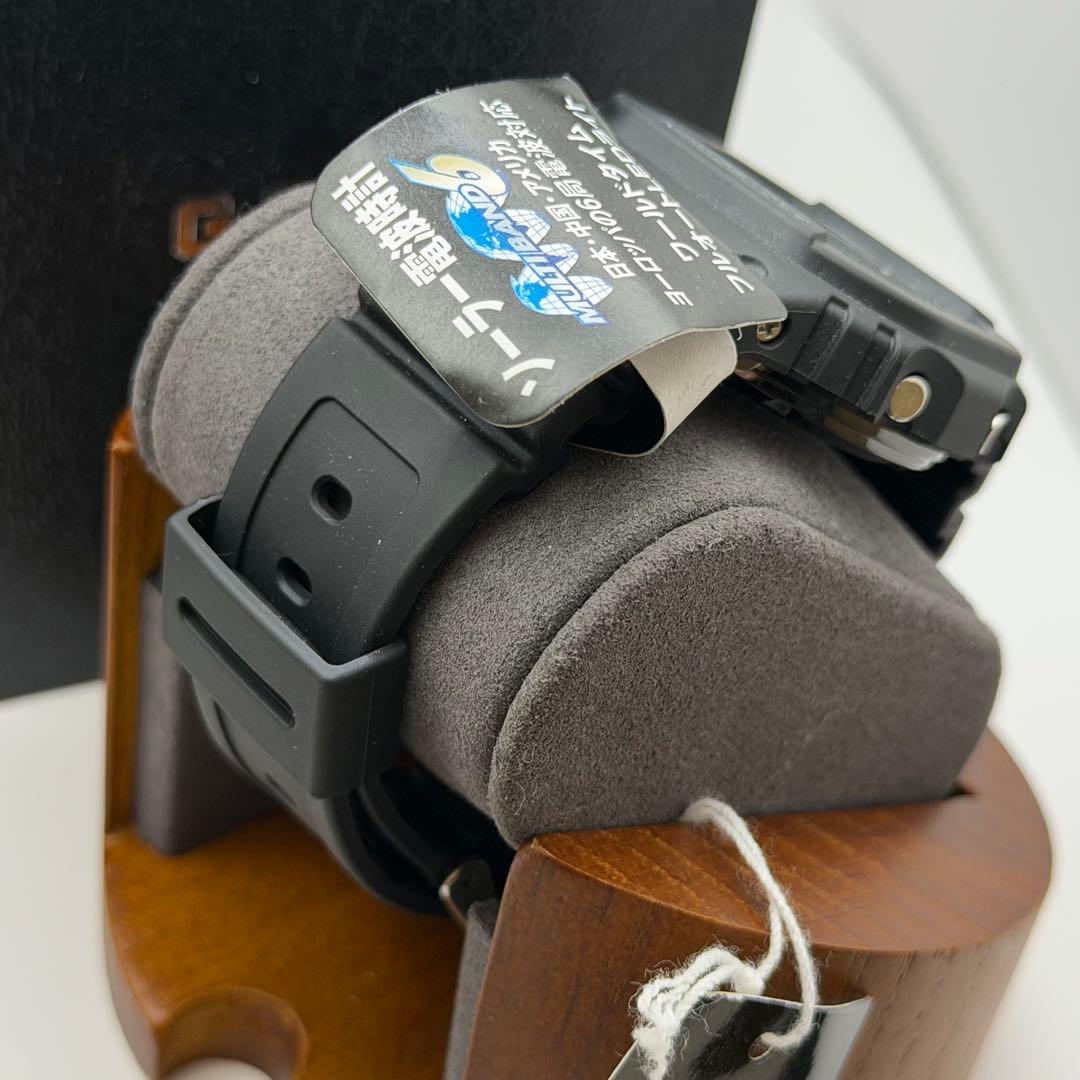 【新品未使用】カシオ　G-SHOCK GW-5000U-1JF 箱説保　スクリュ