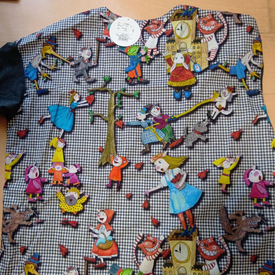 新品、アルベロペロのカラフルキャラクター柄チュニック