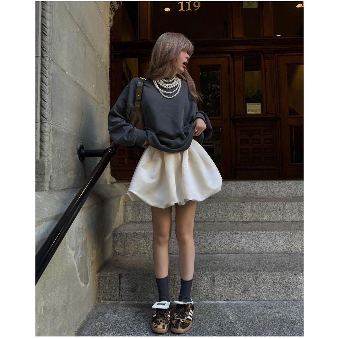 ホワイト フレアスカート ミニ丈