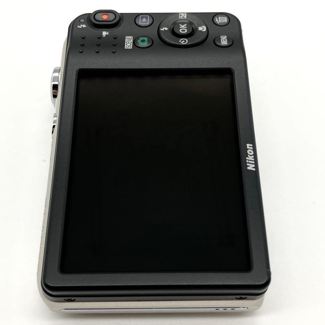希少美品 Nikon ニコン COOLPIX クールピクス L28 単三電池使用