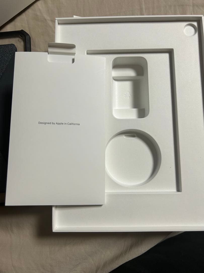 Apple iPad Air 4 シルバー （動作不良あり）