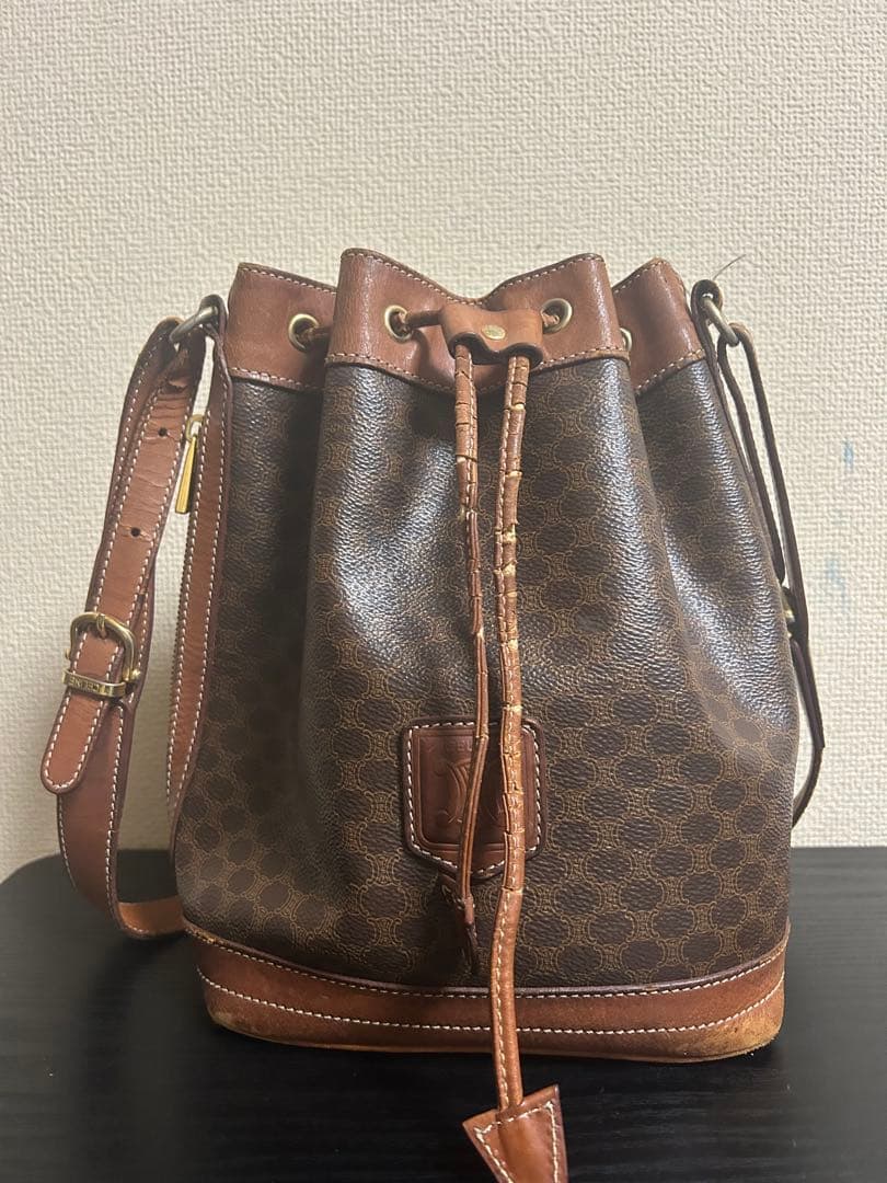 セリーヌ ショルダーバッグ