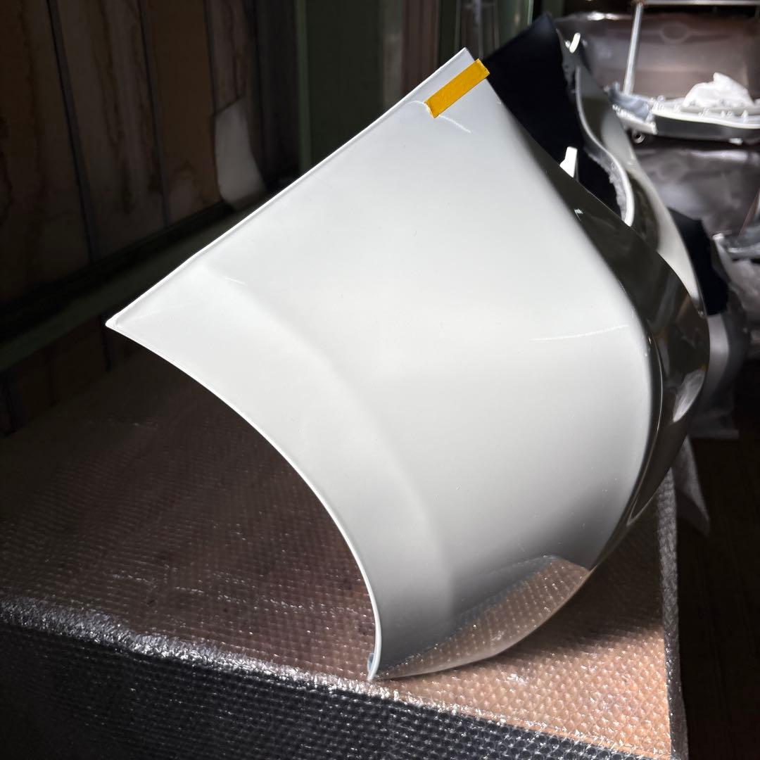 (96)NHP10 アクア社外リアバンパーフェイス※前期/中期