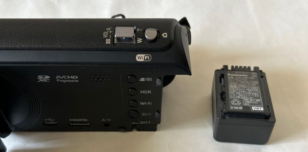 Panasonicデジタルハイビジョンビデオカメラ HC-V495M