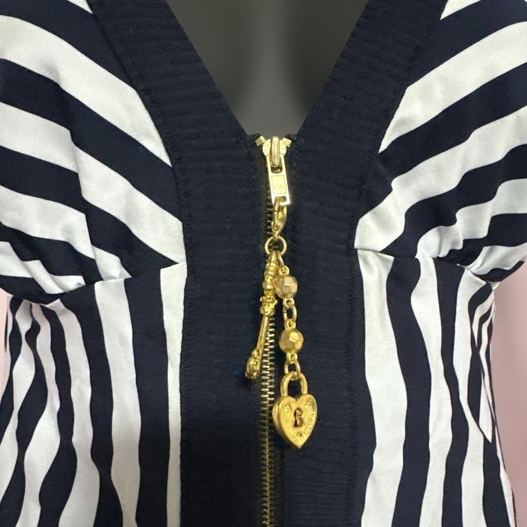 d.i.a ネイビーストライプデザイン 半袖トップス