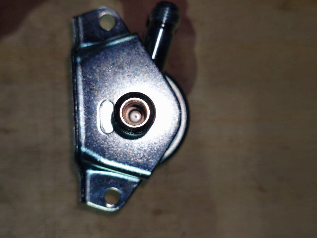 ニスモ　調整式プレッシャーレギュレーター　未使用品