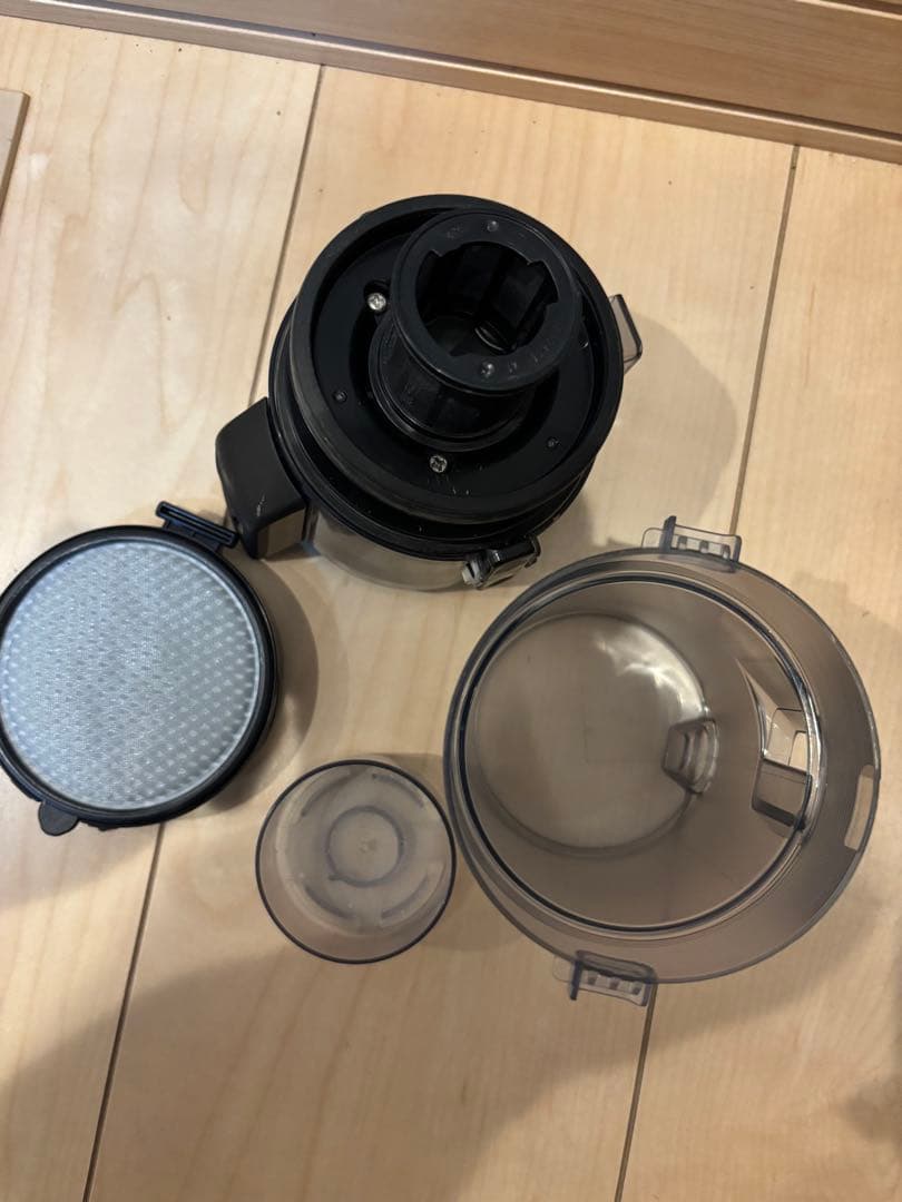 東芝 VC-CLX350 24年製バッテリー未使用近　分解清掃済　綺麗