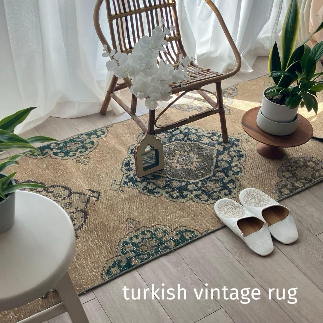 人気キャラメルベージュ68×208 ランナー　グリーン　トルコヴィンテージラグ