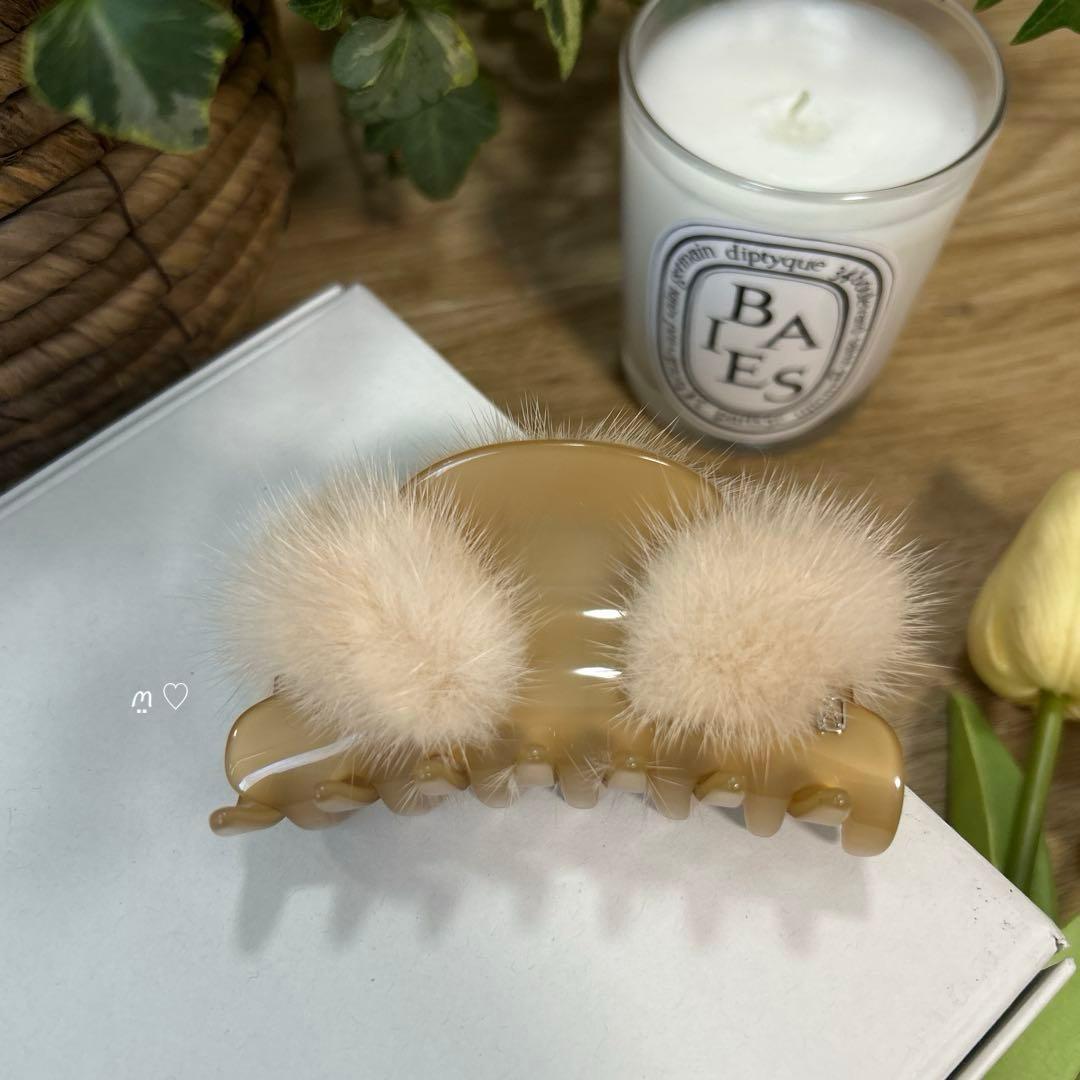 アレクサンドルドゥパリ　ミンクファークリップ　ヘアアクセサリー　バンスクリップ