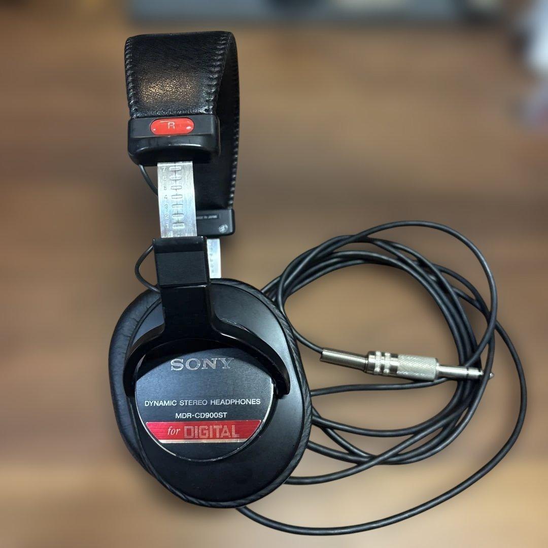 く*】様 SONY MDR-CD900ST ほとんど未使用