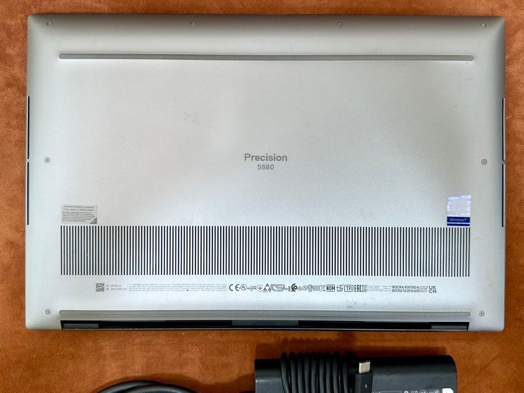 Windowsノート本体 Dell Precision5560 i7 11th 16/512 |1802