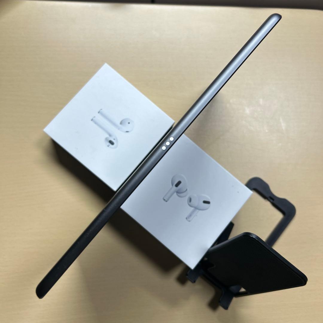 iPad 第9世代　64GB Wi-Fi 割れなし　A2602