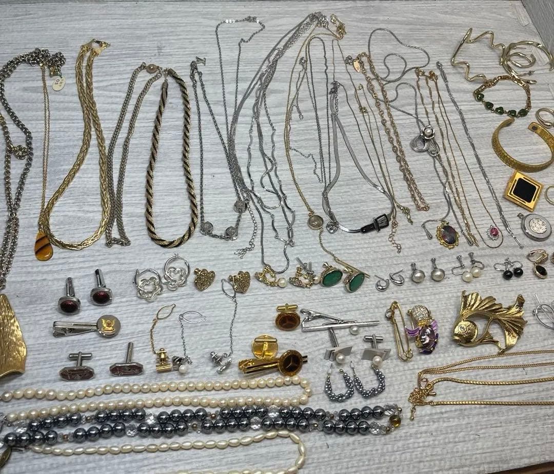 アクセサリー　タイピン・カフス　まとめ売り