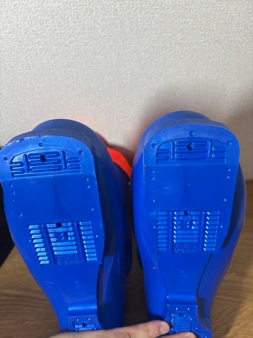 LANGE ブーツRS120SC 2024/25 モデル