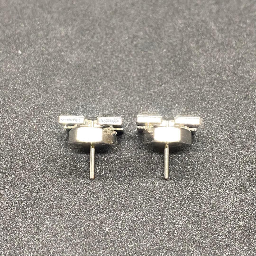 OFF-WHITE / オフホワイト アロー ピアス 2セット