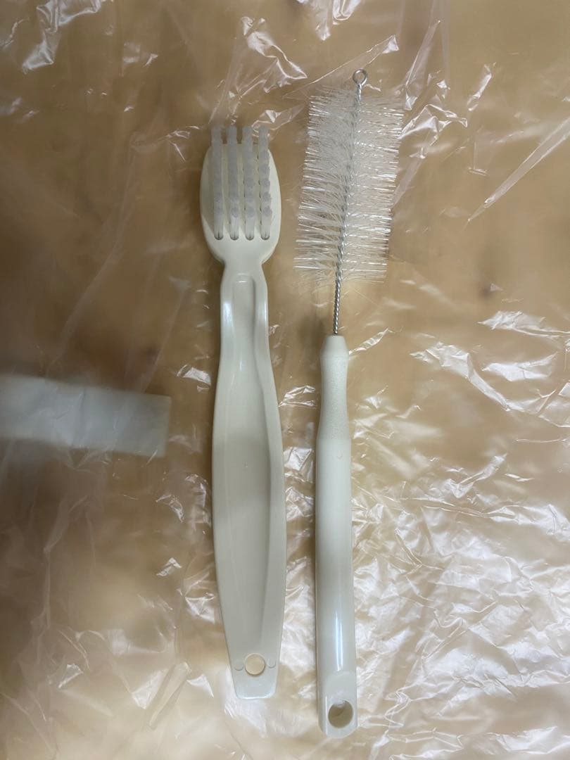 kuvings クビンスホールスロージューサーレッドJSG-721ホワイト