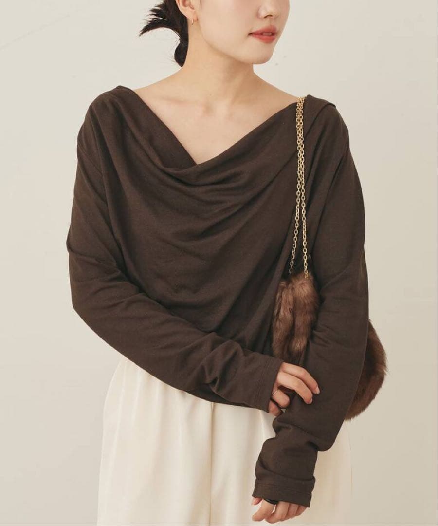 M*o様 Plage back drape Tシャツ