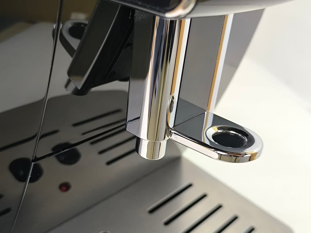 デロンギマグニフィカS コンパクト全自動コーヒーマシン ECAM23120B 5