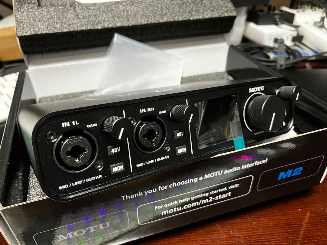 MOTU M2 2-in/2-outオーディオインターフェイス